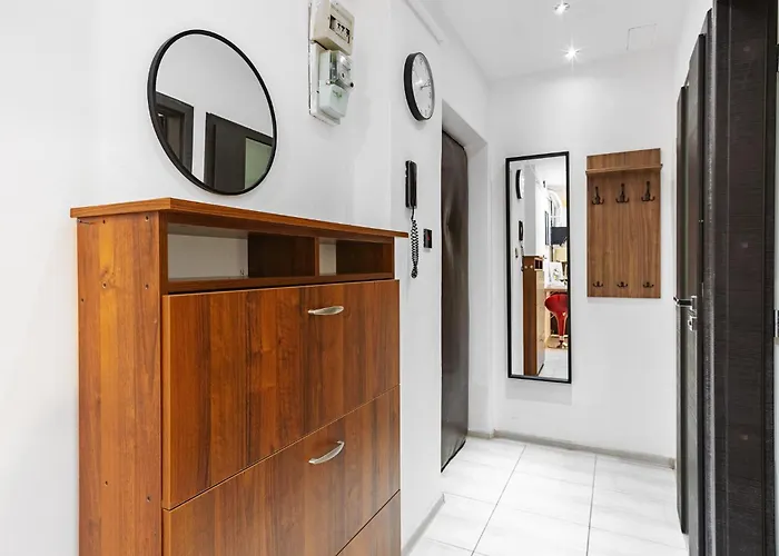 Large In Wola Near The Center *